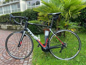 Bici da corsa CUBE Attain GTC