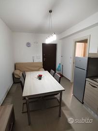 tavolo rettangolare base in legno di olmo bianco