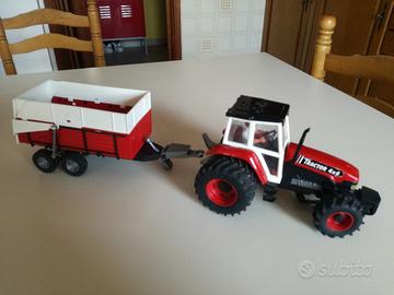 Trattore con carro