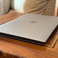 Dell XPS 15 9560 – i7