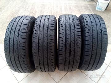 Gomme 225/65/16C