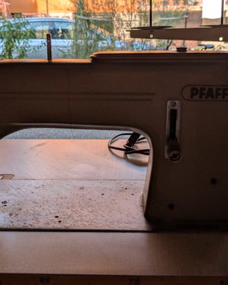 Macchina da cucire industriale PFAFF anni ‘70 per 