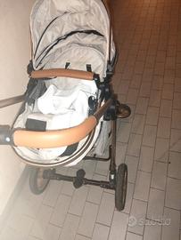 passeggino trio 3 in 1 usato ma in buone condizion