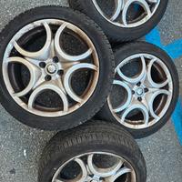 4 cerchi in lega Alfa Romeo MiTo + 4 gomme Apollo