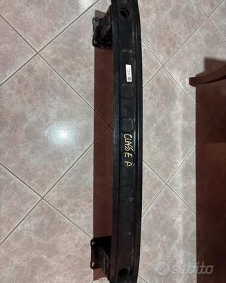 Barra rinforzante paraurti classe A W177