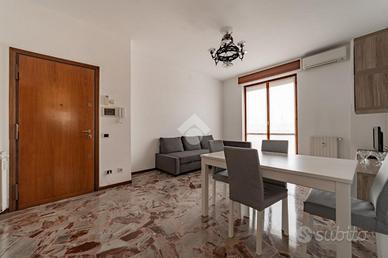 2 LOCALI A PADERNO DUGNANO