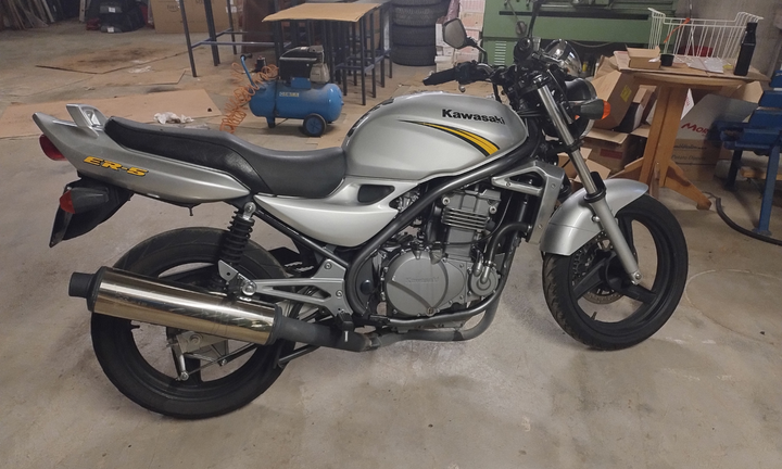 Kawasaki er5 2003