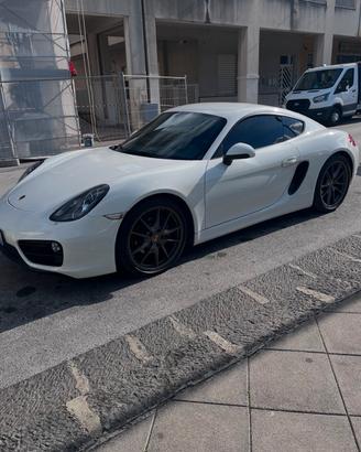 Porsche Cayman PDK