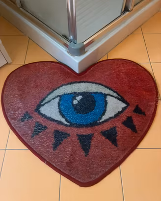 Tappetino bagno a forma di cuore