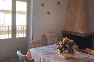 Appartamento arredato 100 mq, 2 camere, 2 balconi
