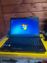 Toshiba Satellite Pro S500-14T 500 GB 2GB RAM