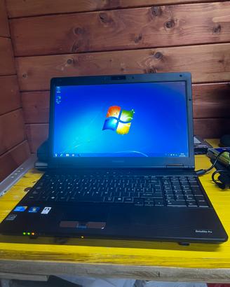 Toshiba Satellite Pro S500-14T 500 GB 2GB RAM