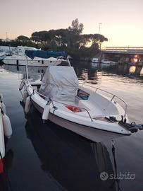 Petteruti 6 metri con Suzuki 40 ari  nuovo