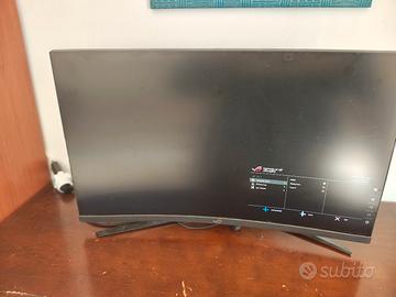 monitor da gaming 32 pollici ASUS ROG STRIX
