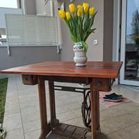 Tavolino Artigianale in legno 