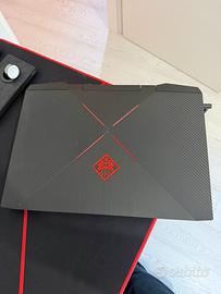 HP OMEN 15 Gaming-i7-8750H - RTX 2060 - 16 GB RAM