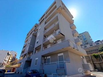 4 LOCALI A TERMINI IMERESE