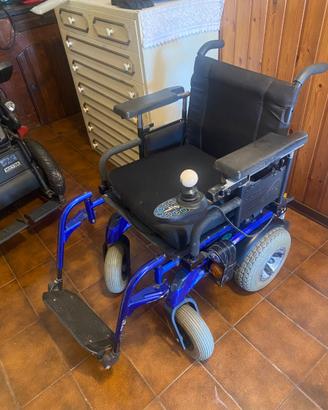 Carrozzina elettrica per disabili