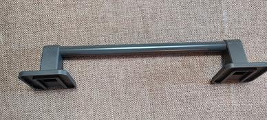 Porta asciugamani in plastica grigia con ganci ade