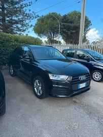 Audi Q3 2.0 TDI 150 CV S TRONIC SPORT- AUTOMATICA