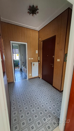 Luminoso appartamento abitabile viale risorgimento