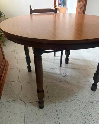 Tavolo rotondo allungabile