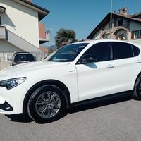 Alfa Romeo Stelvio 2.2 TD 190 cv