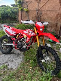 Moto enduro