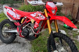 Moto enduro