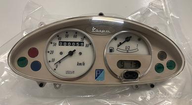 Contachilometri vespa 50 et4 nuovo