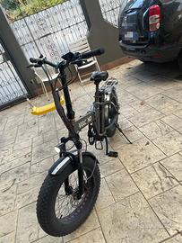 Bici elettrica VULCANO DELUXE