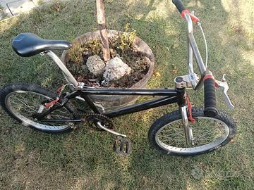Bicicletta BMX 20" Freestyle