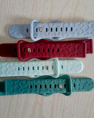 Cinturini in silicone incisi 