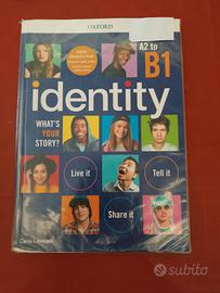 identity libro inglese 9780194526197