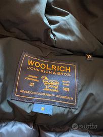 Piumino Woolrich originale da donna