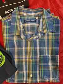 t-shirt o camicia 10/14