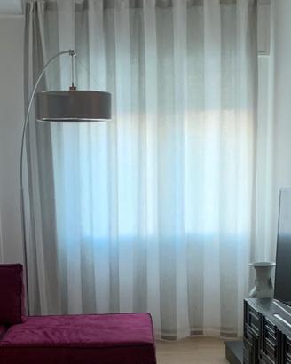 Lampa da terra curva tipo floss