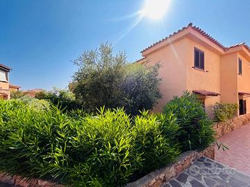 Splendida proprietà a due passi dal mare