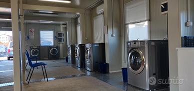 asciugatrice e lavatrice Commercial