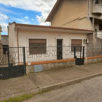 Indipendente su unico livello con giardino