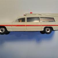 DINKY TOYS n. 263 - CRITERION AMBULANCE