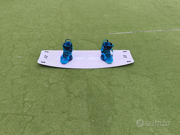 North flare + boots (kite / wake board) tavola
