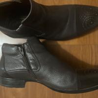 Scarpe di uomo Pollini