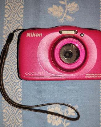Nikon Coolpix S33 