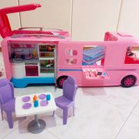 camper Barbie 
