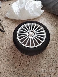 pirelli sottozero 3 mis 245 40 18 con cerchi