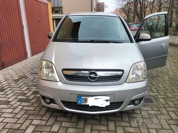 Opel Meriva 1.4 16V Cosmo OK NEOPATENTATI