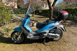 Beverly 400 ie