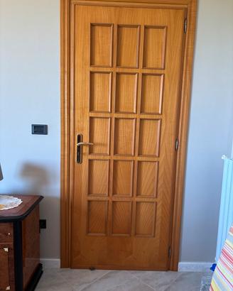PORTE  PER INTERNO ARTIGIANALI IN LEGNO MASSELLO
