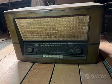 Radio d'epoca Braun